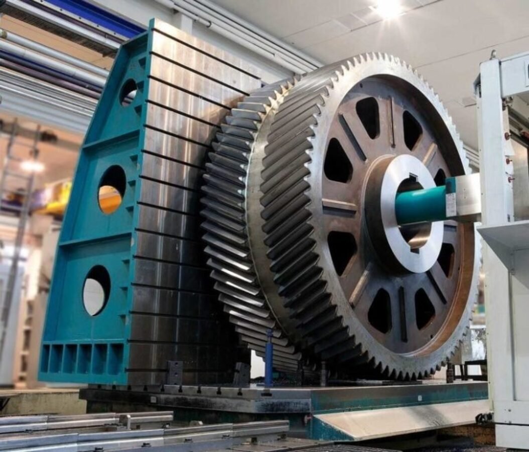 Big size gear wheel being machined at Parkash Gears - large gear blank mounted on a gear cutting machine